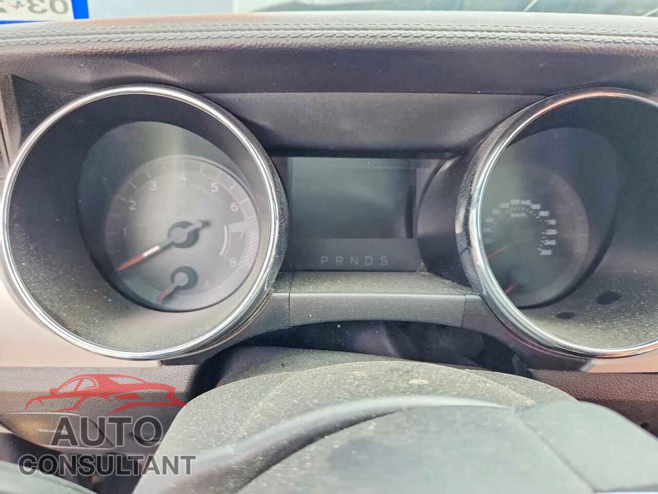 FORD MUSTANG 2017 - 1FA6P8CF5H5230836