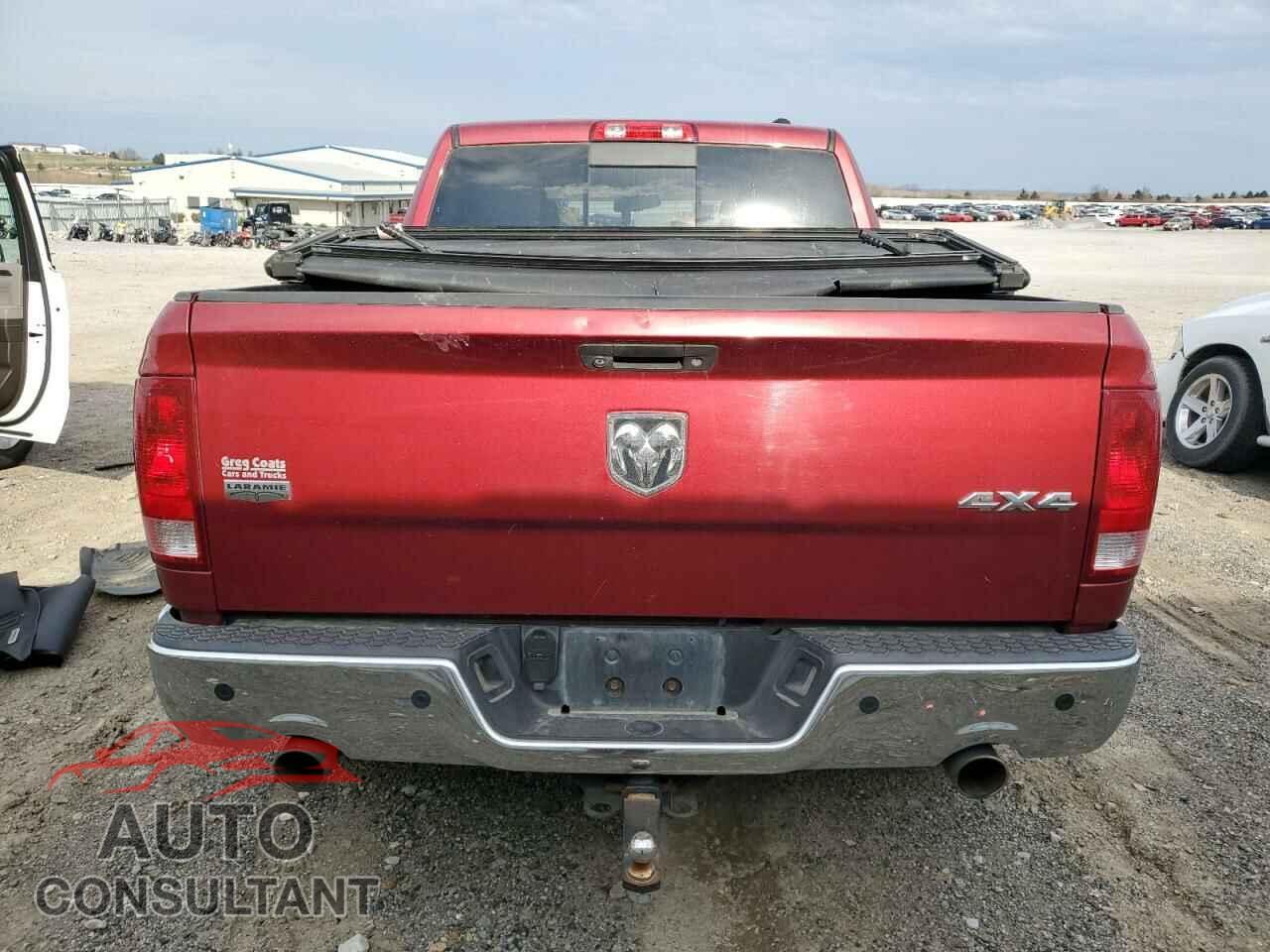 DODGE RAM 1500 2012 - 1C6RD7NTXCS206157