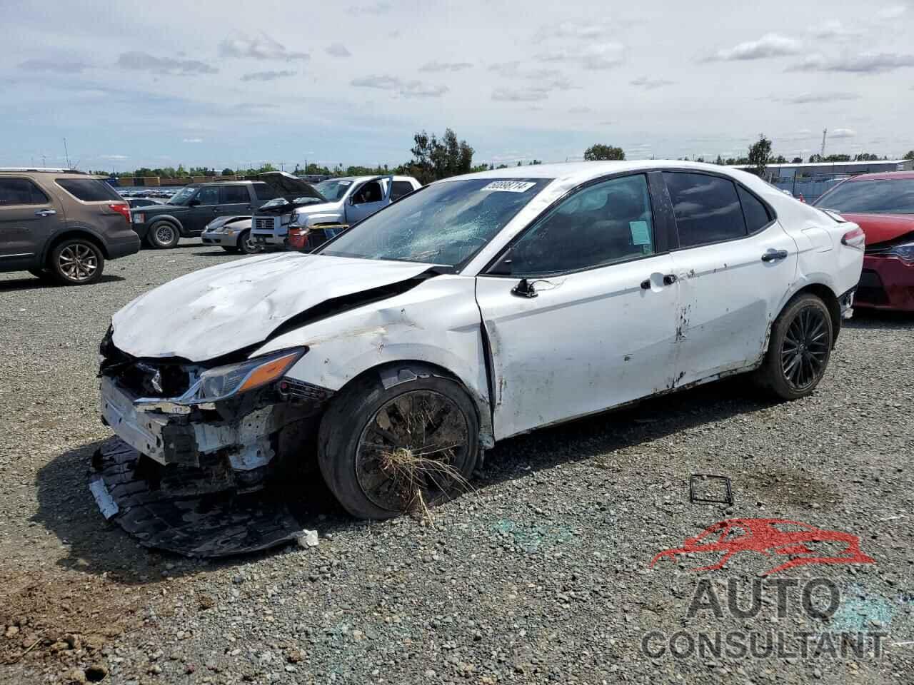 TOYOTA CAMRY 2020 - 4T1G11AK9LU318841