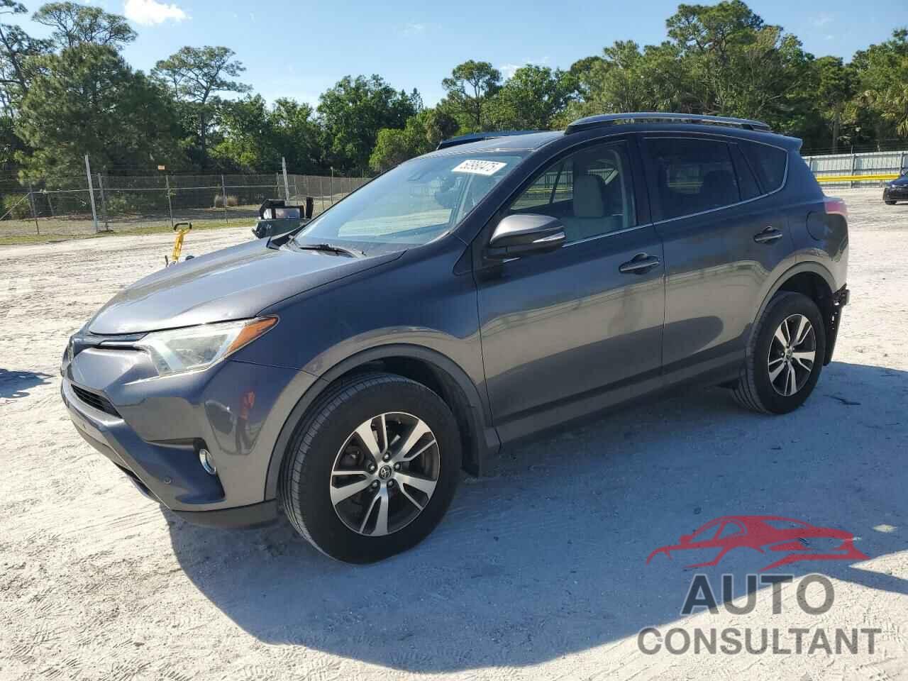 TOYOTA RAV4 2017 - JTMRFREV9HJ143825