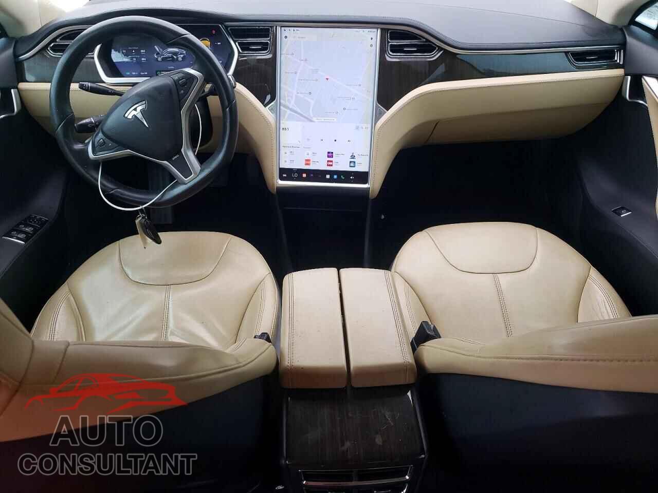 TESLA MODEL S 2013 - 5YJSA1AC2DFP10190