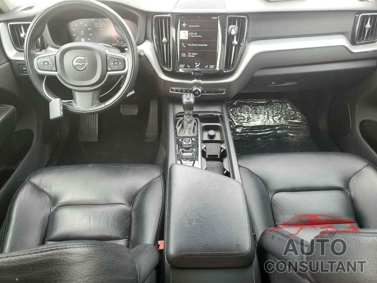 VOLVO XC60 2018 - LYVA22RK8JB109678