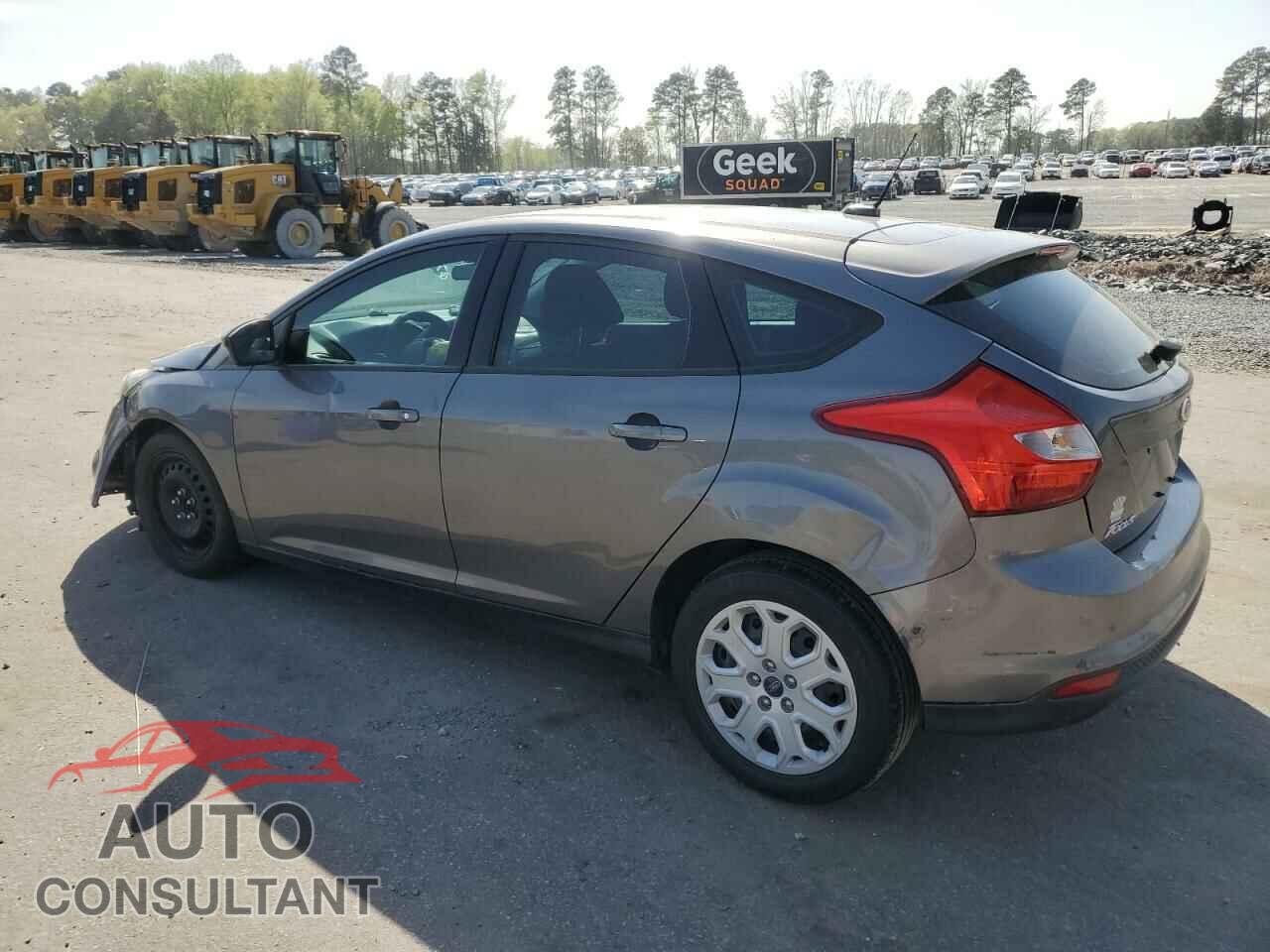 FORD FOCUS 2012 - 1FAHP3K2XCL413180