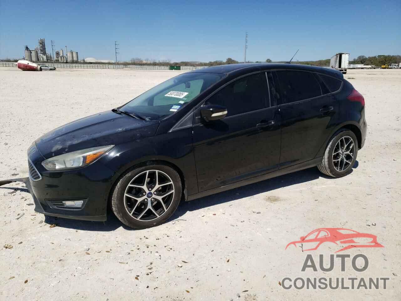 FORD FOCUS 2017 - 1FADP3M22HL332886