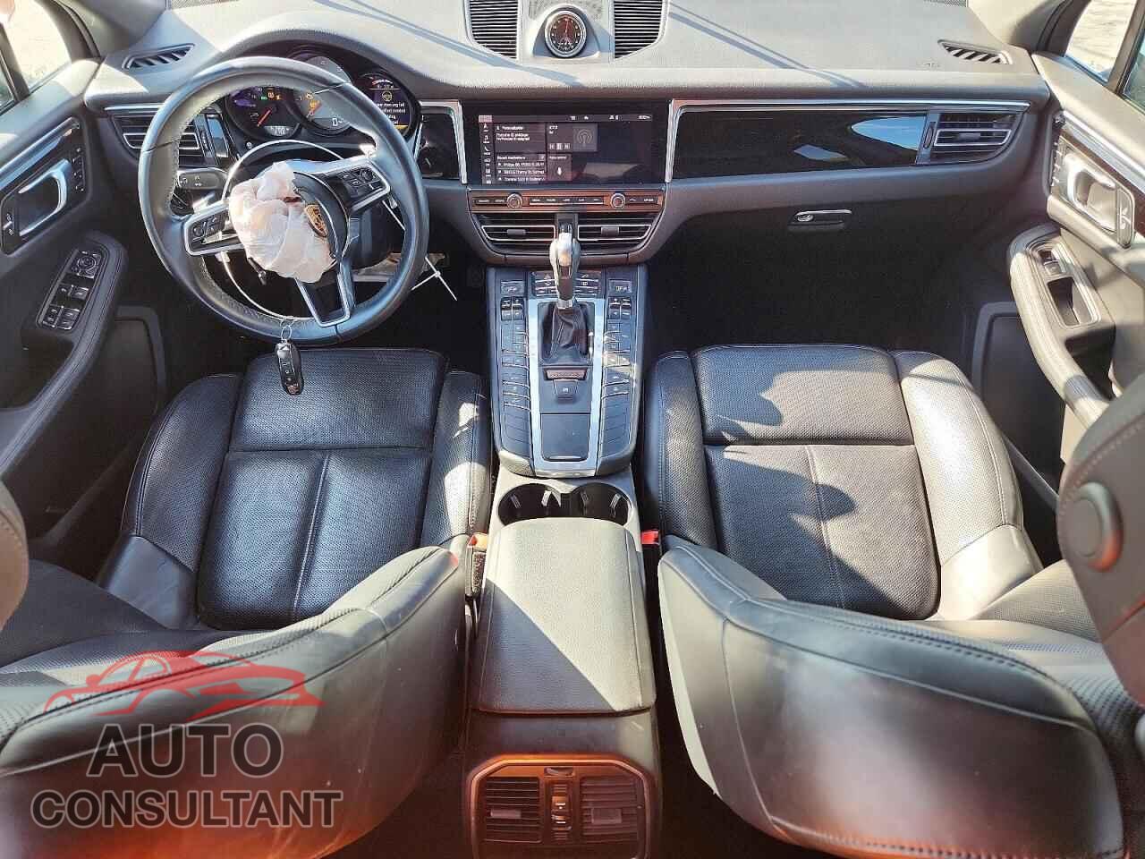 PORSCHE MACAN 2021 - WP1AB2A53MLB35738