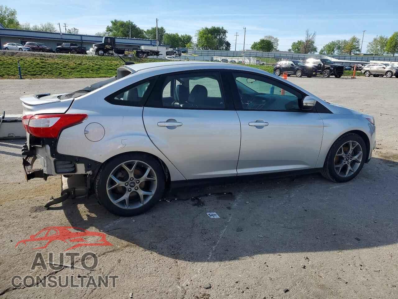FORD FOCUS 2014 - 1FADP3F22EL218850