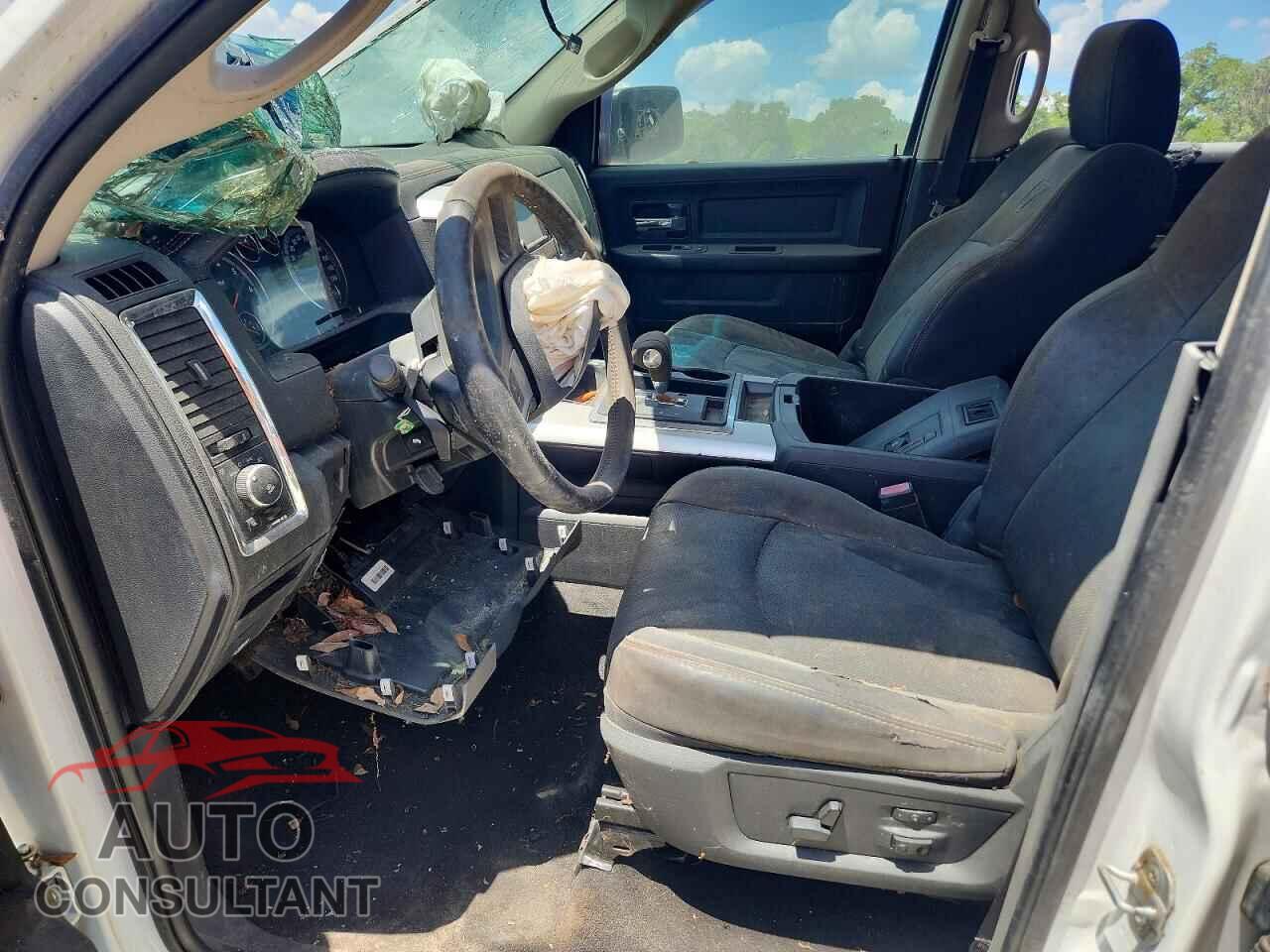 DODGE RAM 1500 2011 - 1D7RB1CT8BS601540