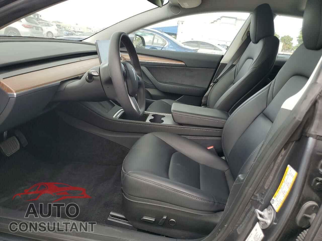 TESLA MODEL 3 2023 - 5YJ3E1EA3PF690103