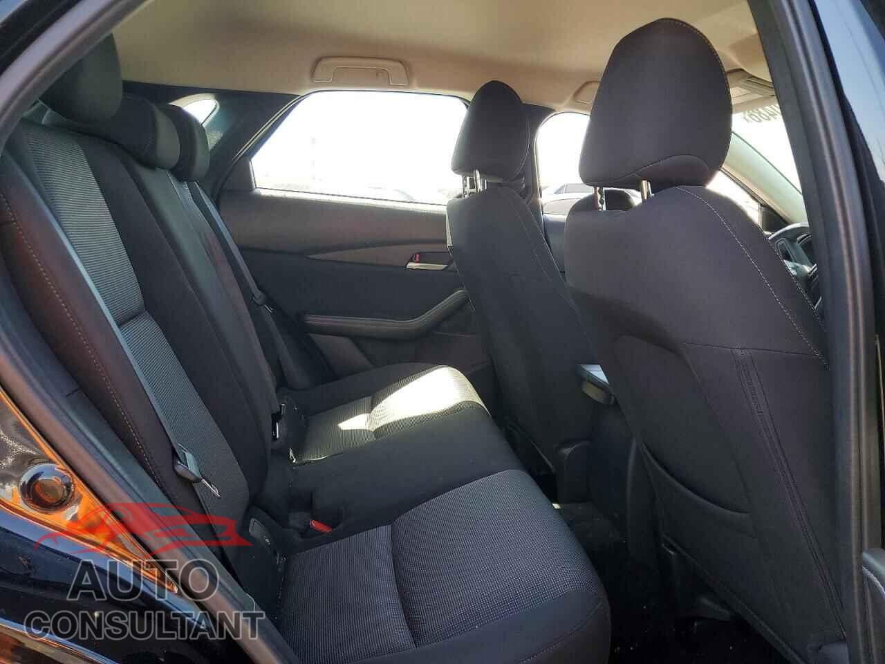 MAZDA CX30 2023 - 3MVDMBAM7PM560526