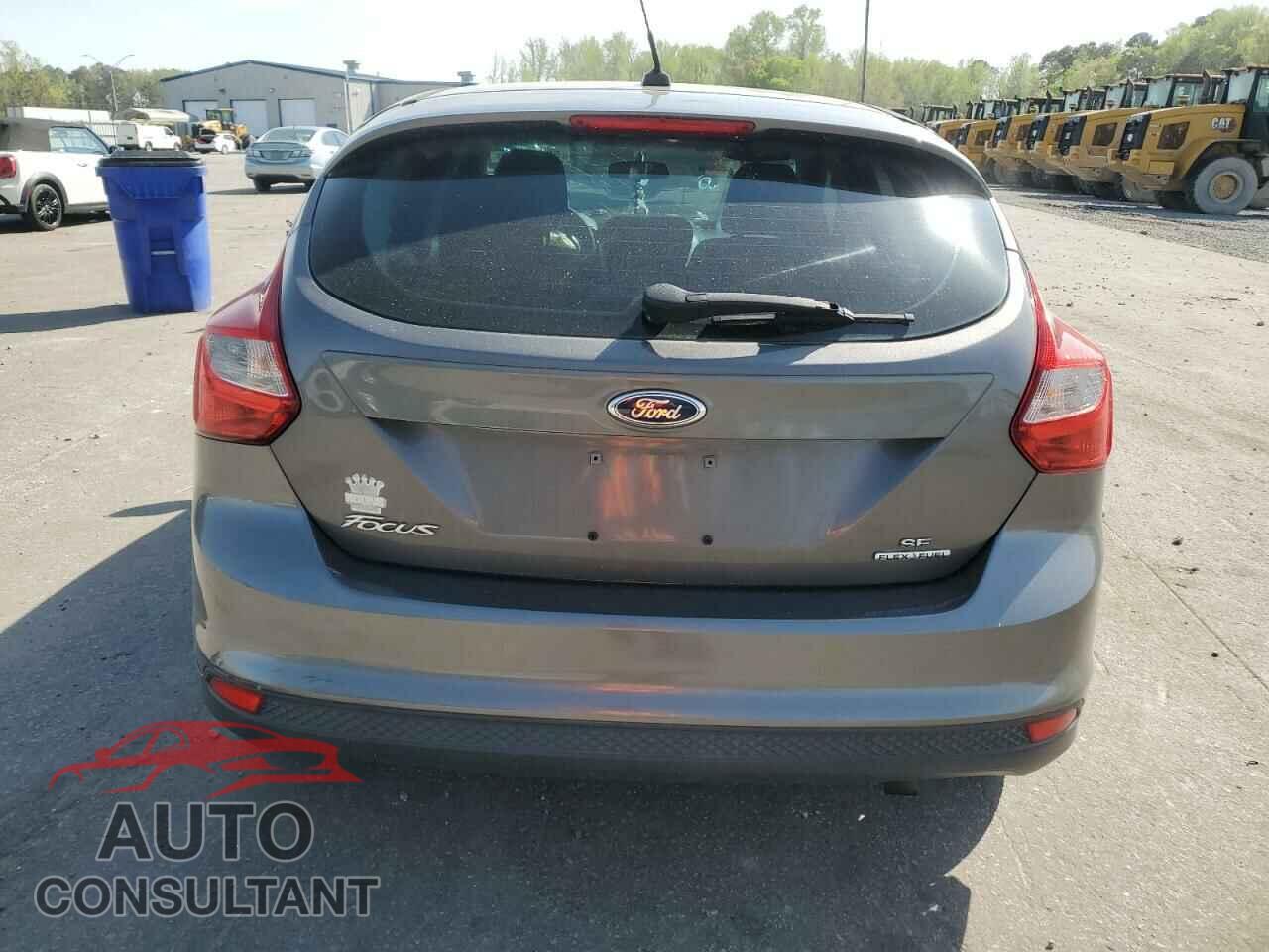 FORD FOCUS 2012 - 1FAHP3K2XCL413180