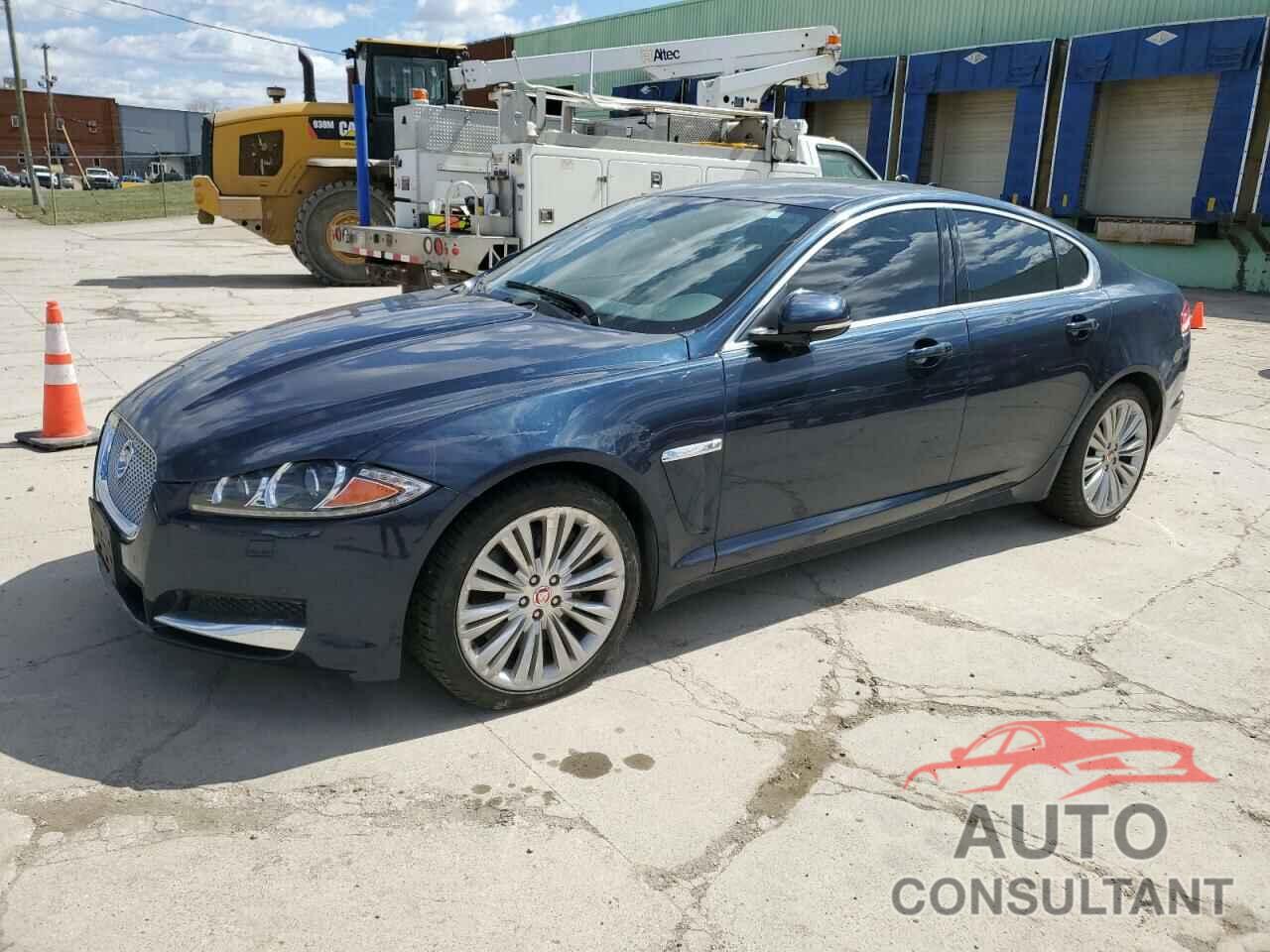JAGUAR XF 2013 - SAJWJ0EF4D8S72550