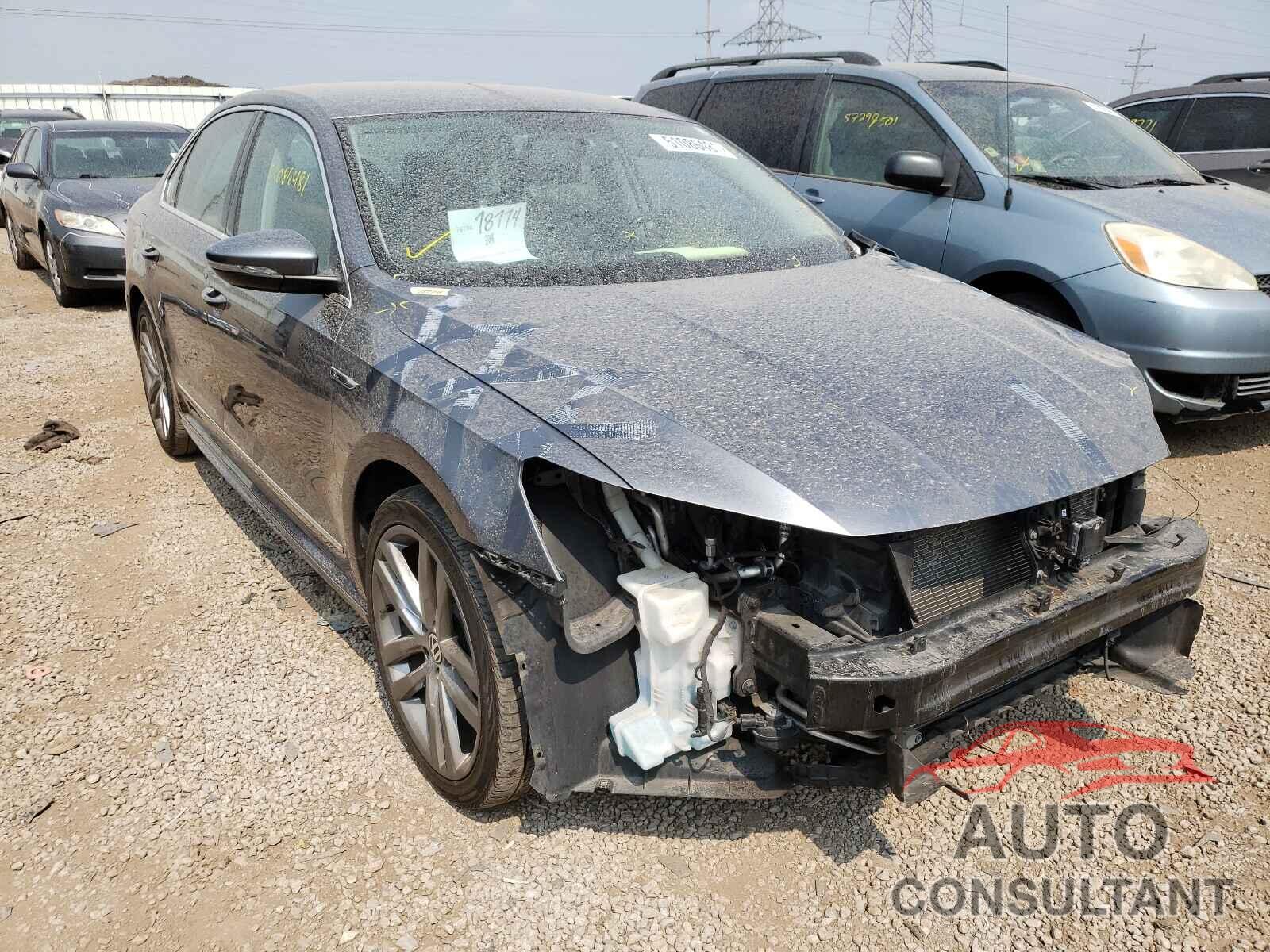 VOLKSWAGEN PASSAT 2017 - 1VWDT7A31HC076764