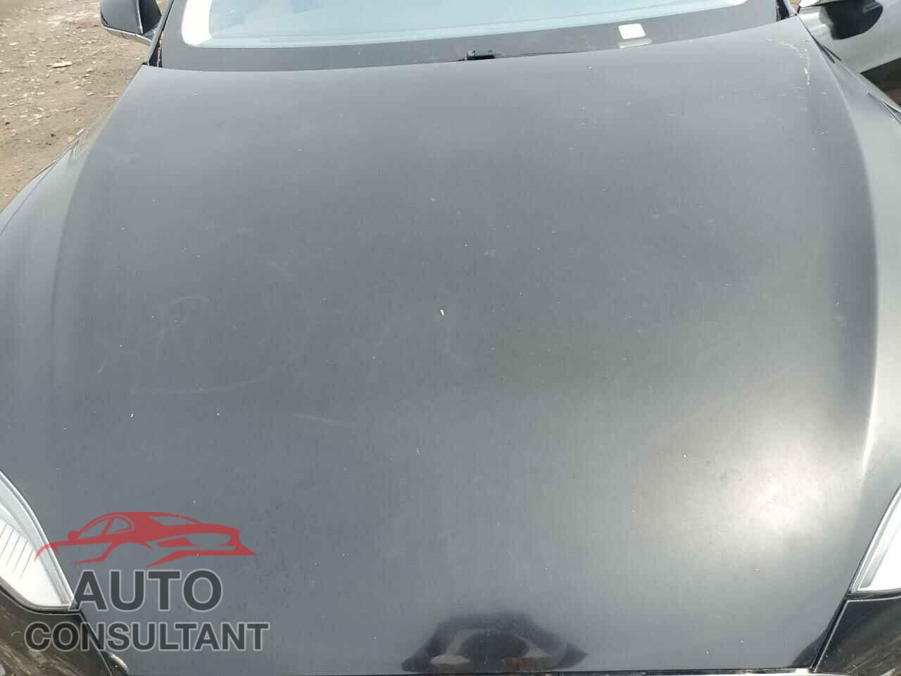 TESLA MODEL S 2013 - 5YJSA1CN8DFP22679