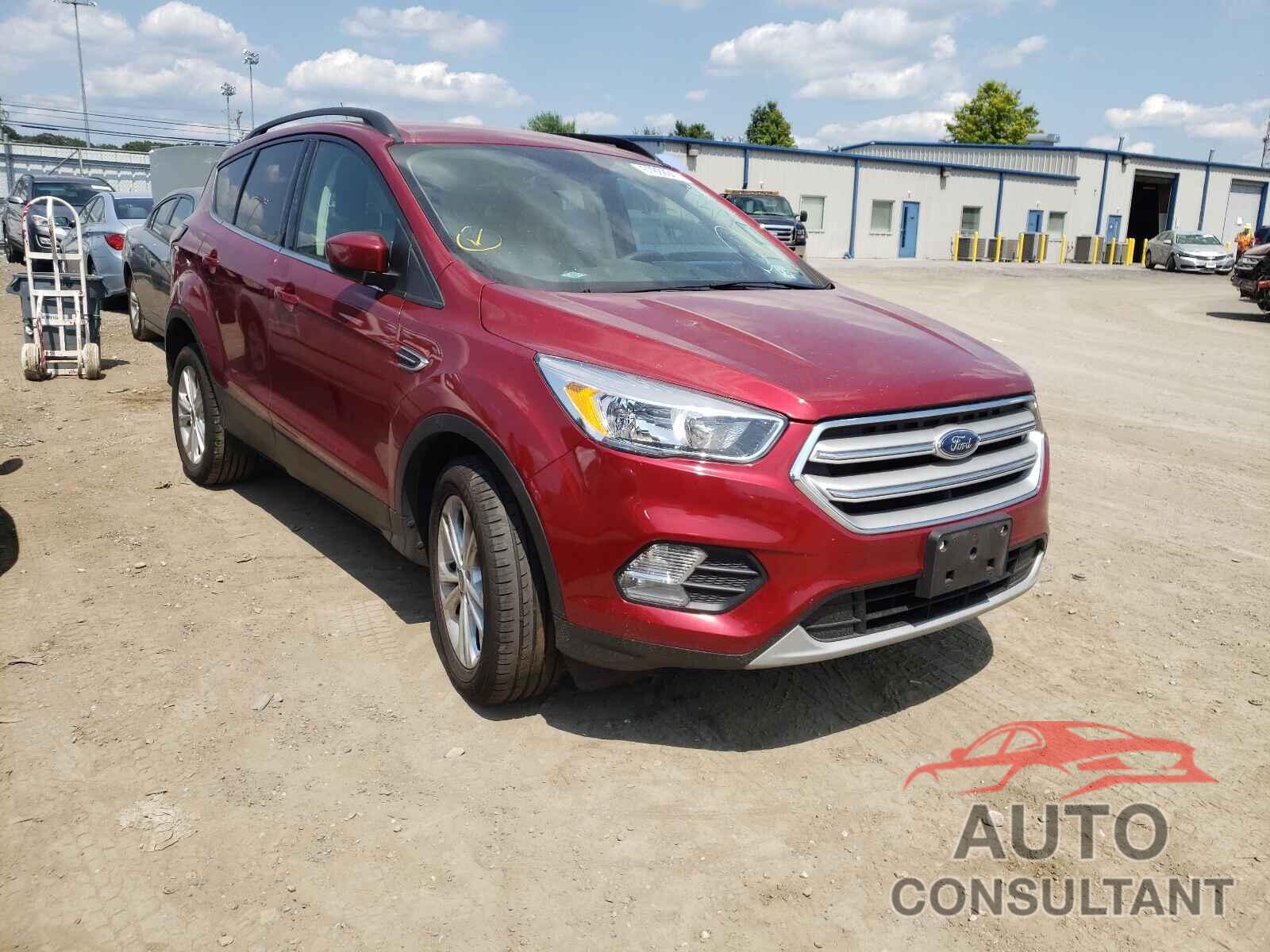 FORD ESCAPE 2018 - 1FMCU9G90JUC38608