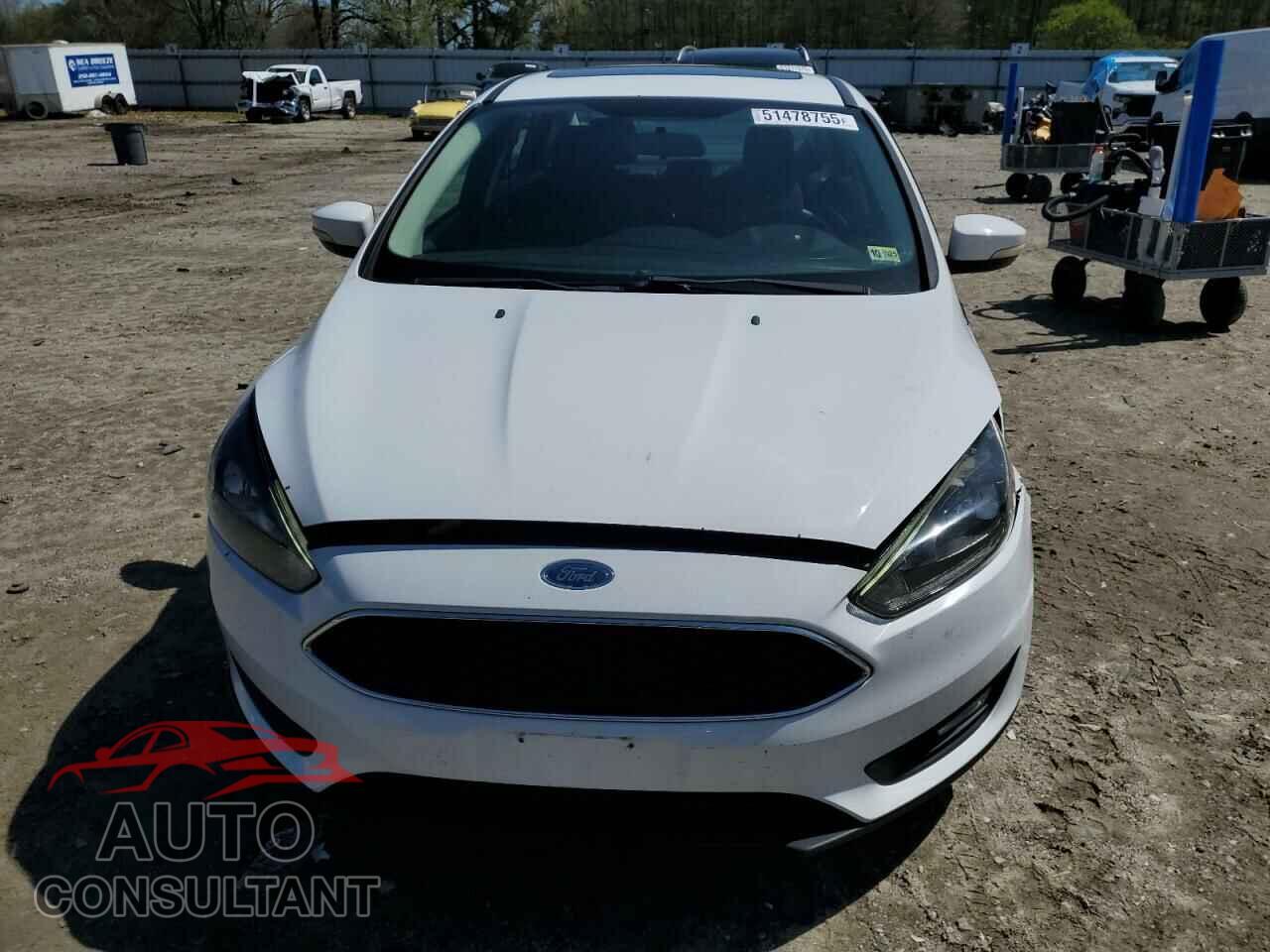 FORD FOCUS 2017 - 1FADP3H29HL242371