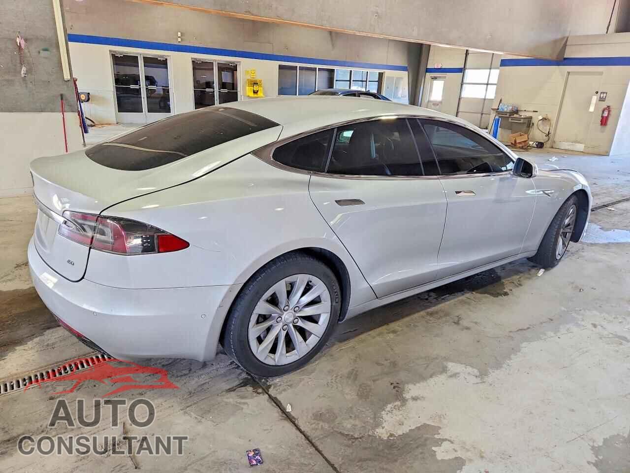 TESLA MODEL S 2016 - 5YJSA1E13GF158504