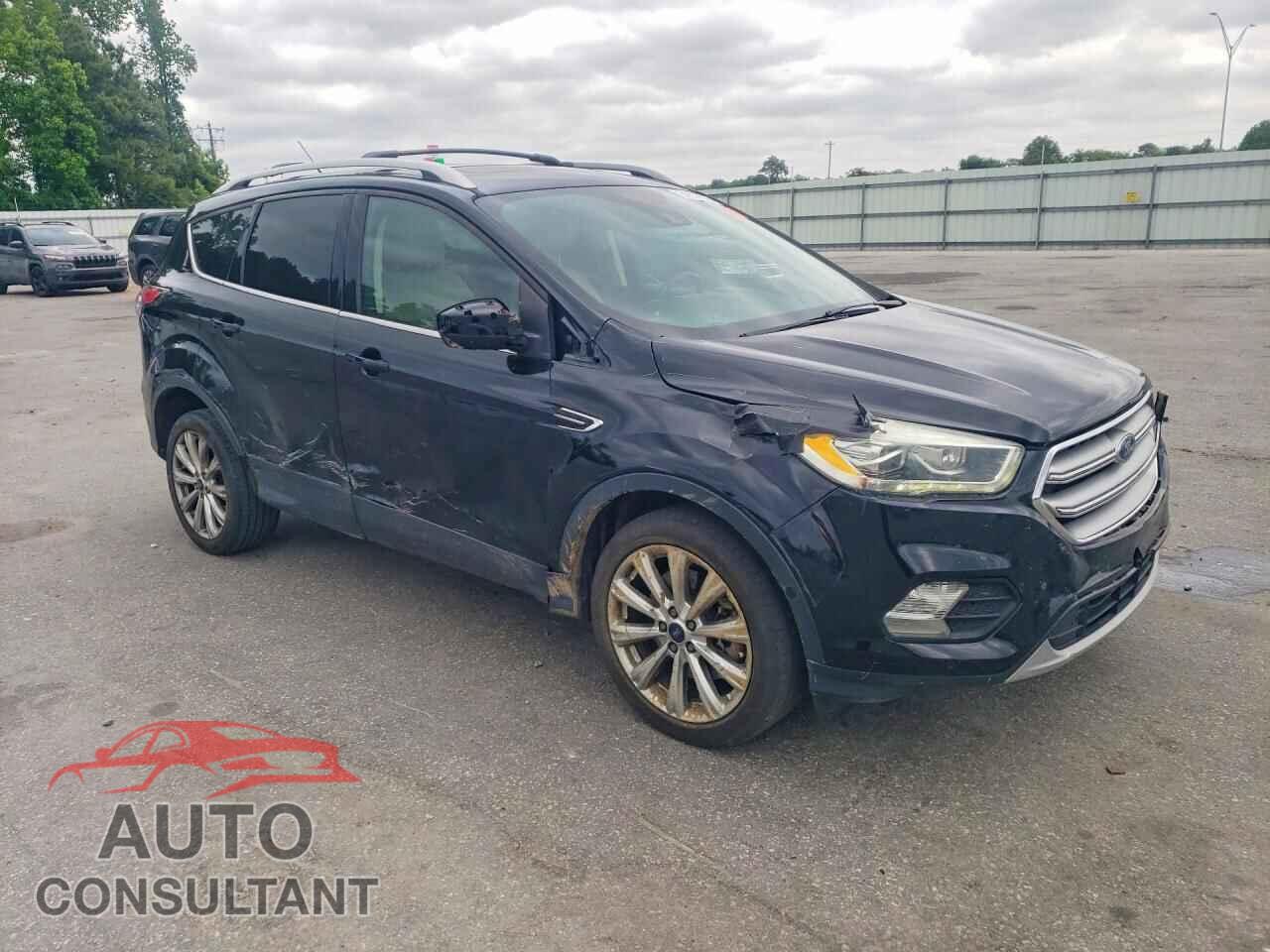 FORD ESCAPE 2017 - 1FMCU0J93HUB08191