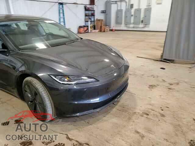 TESLA MODEL 3 2025 - 5YJ3E1EB3SF904881