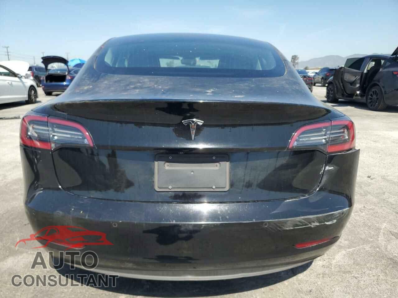 TESLA MODEL 3 2019 - 5YJ3E1EA3KF409748