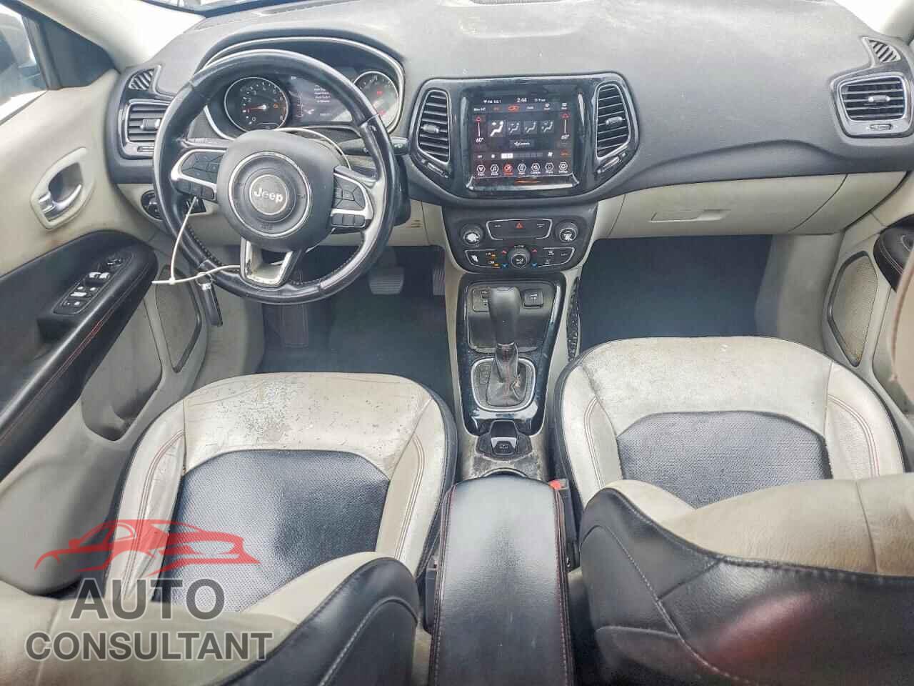 JEEP COMPASS 2020 - 3C4NJCCB1LT198516