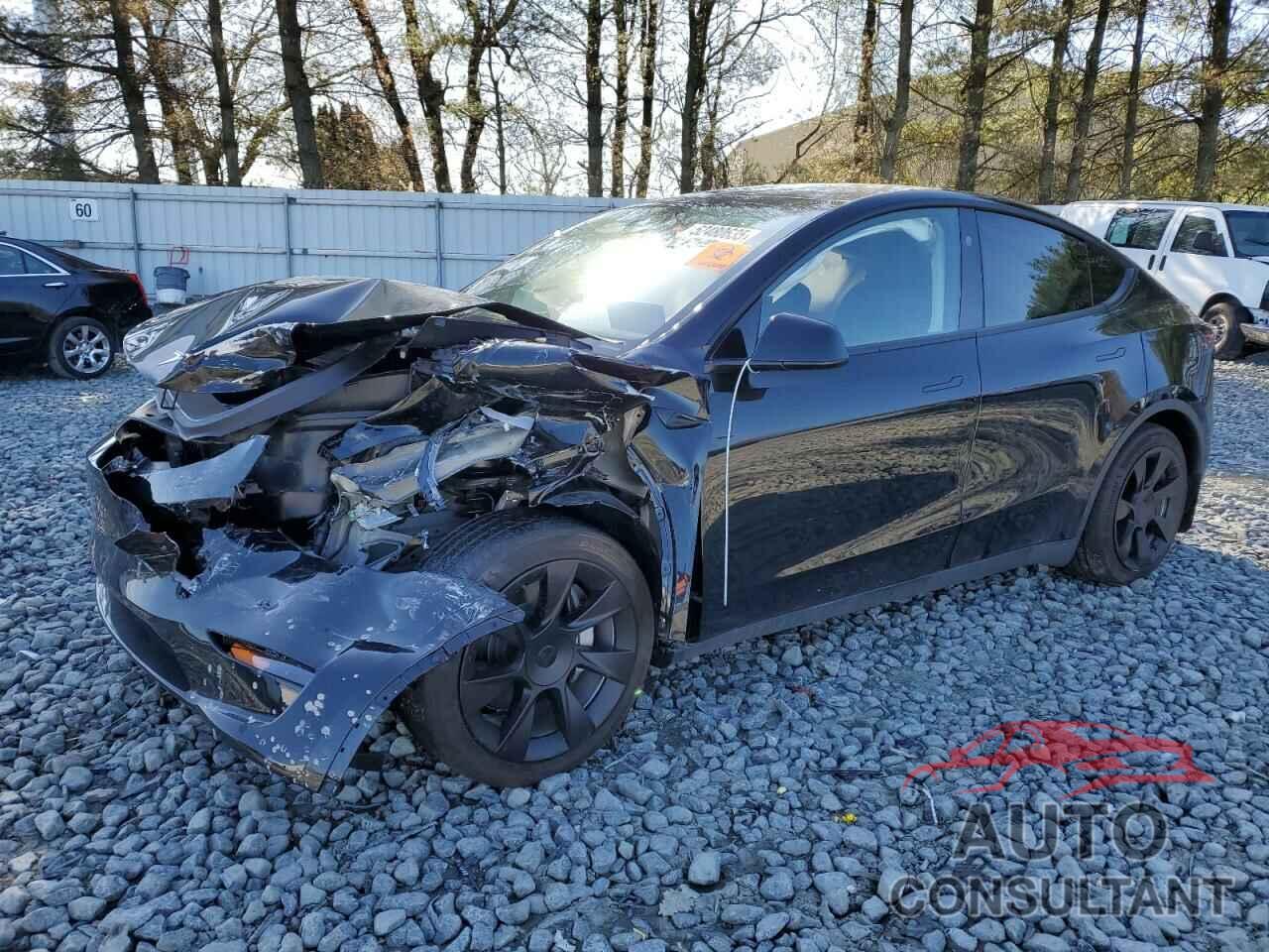 TESLA MODEL Y 2023 - 7SAYGAEE8PF940652