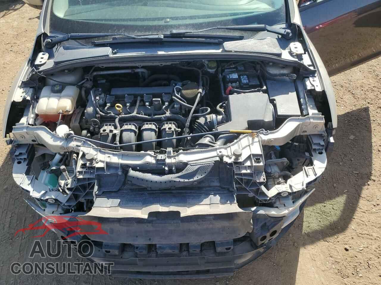 FORD FOCUS 2015 - 1FADP3F23FL289430