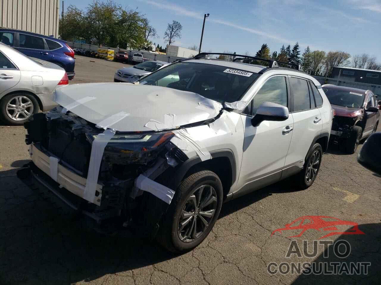 TOYOTA RAV4 2024 - 2T3D6RFV6RW047663