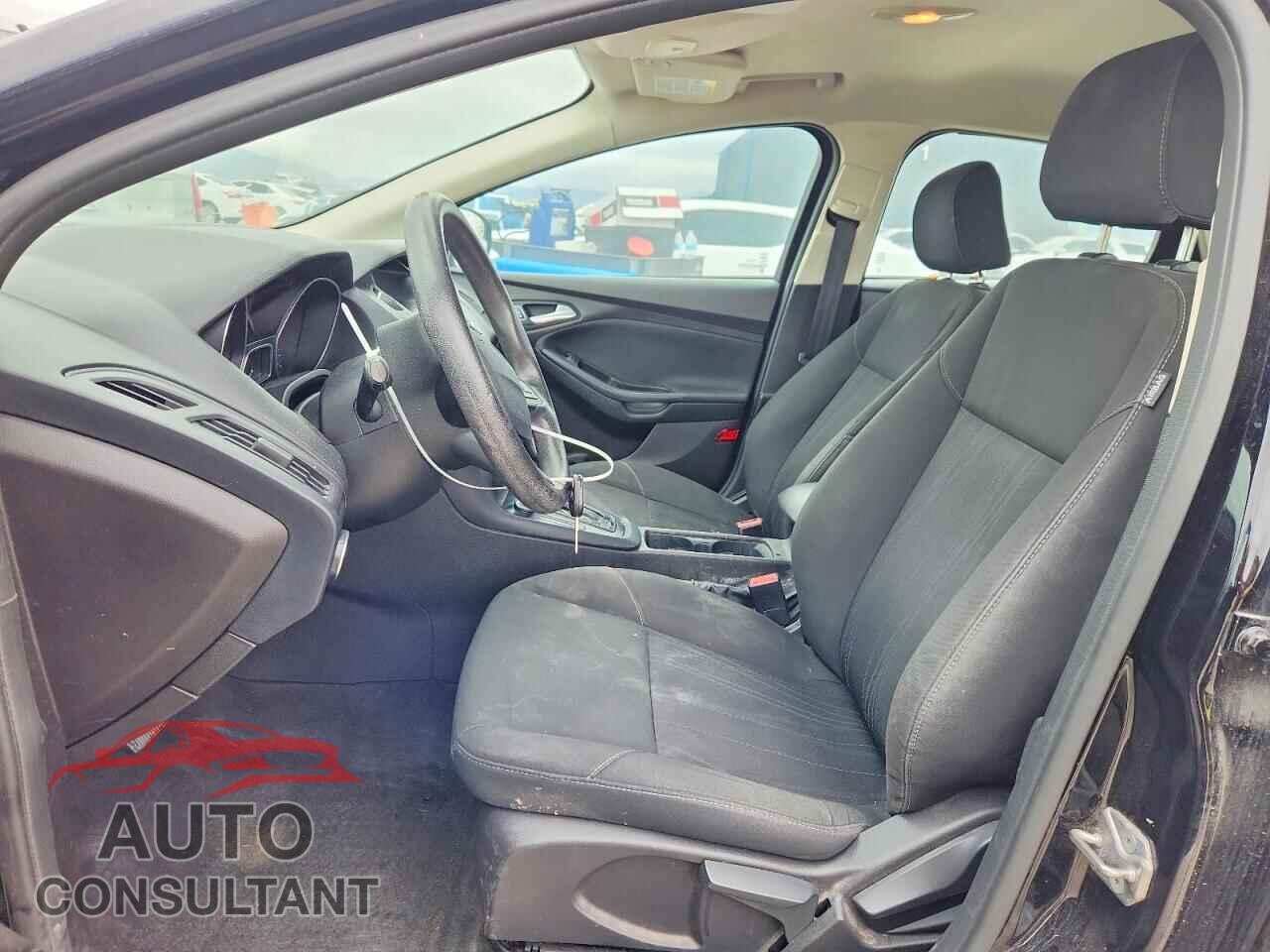 FORD FOCUS 2016 - 1FADP3F2XGL286459