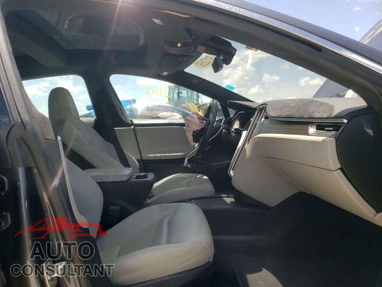 TESLA MODEL S 2016 - 5YJSA1E29GF146737
