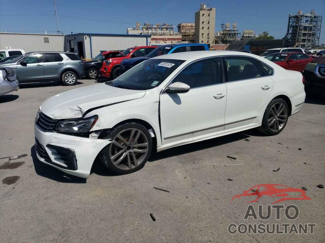 VOLKSWAGEN PASSAT 2017 - 1VWDT7A33HC005484