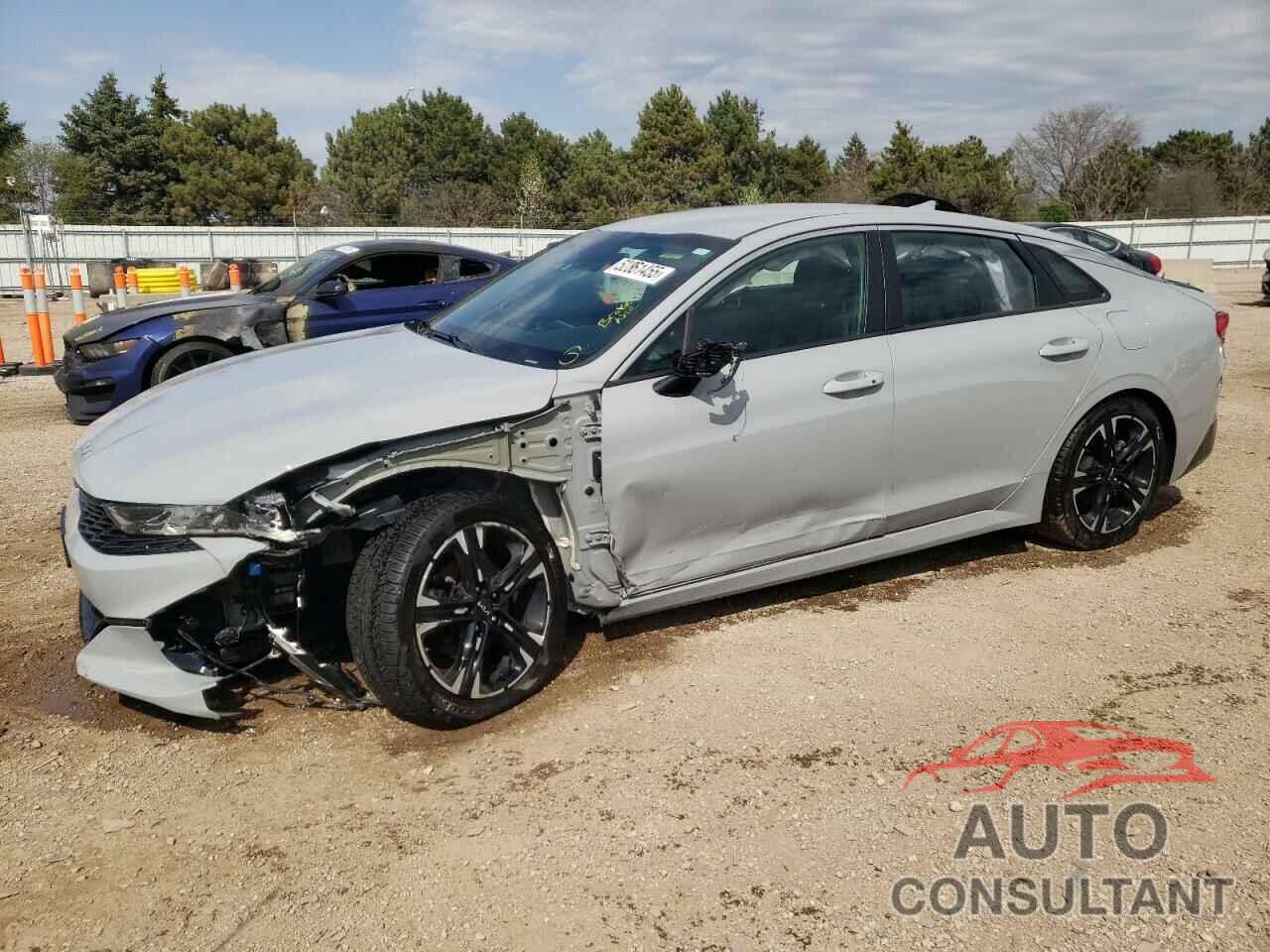KIA K5 2023 - 5XXG64J26PG187094