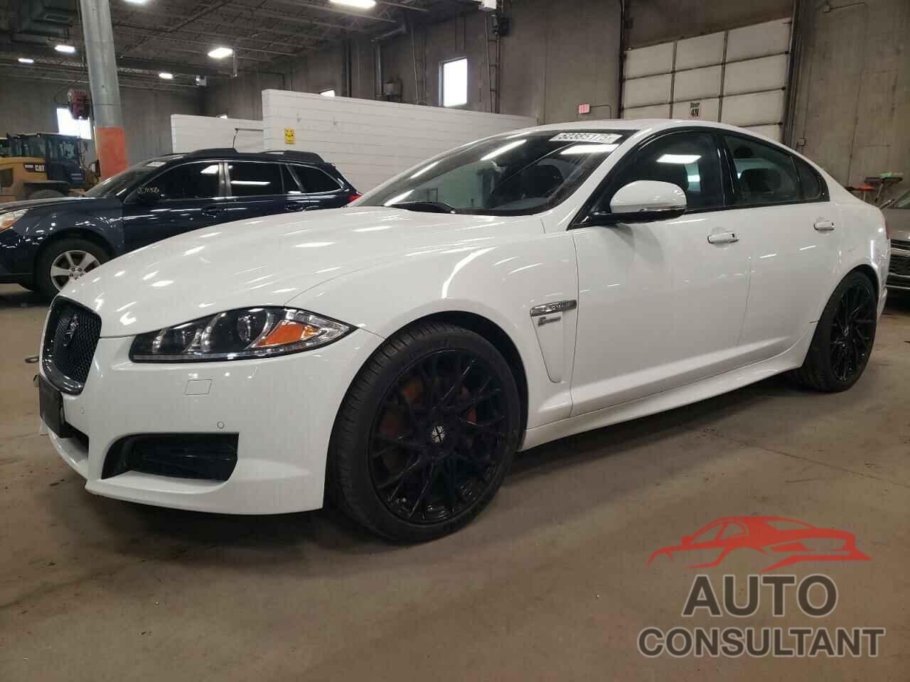 JAGUAR XF 2015 - SAJWJ0FF7F8U69097