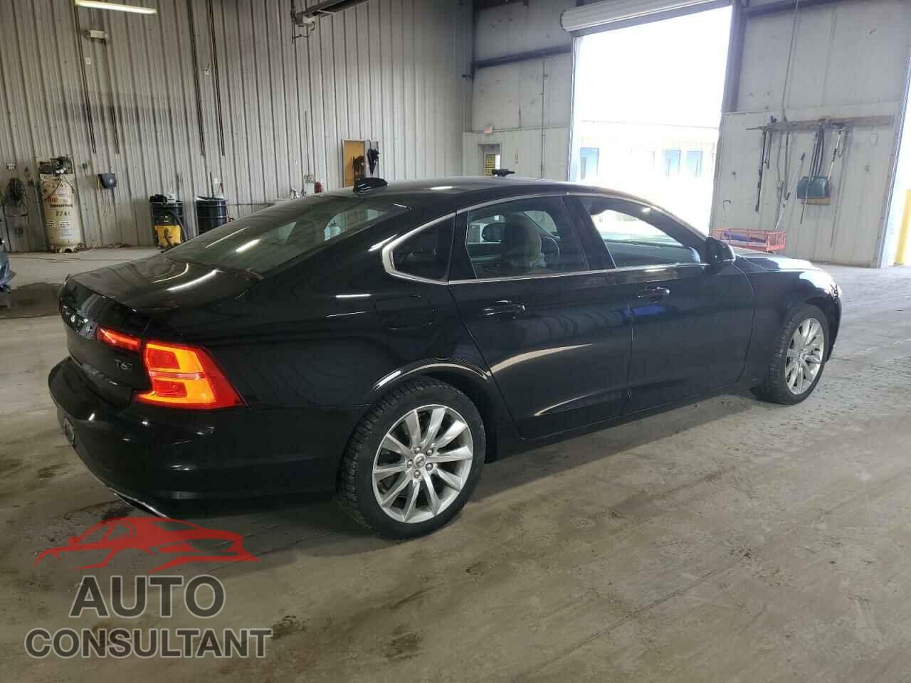 VOLVO S90 2017 - YV1A22MK4H1003683
