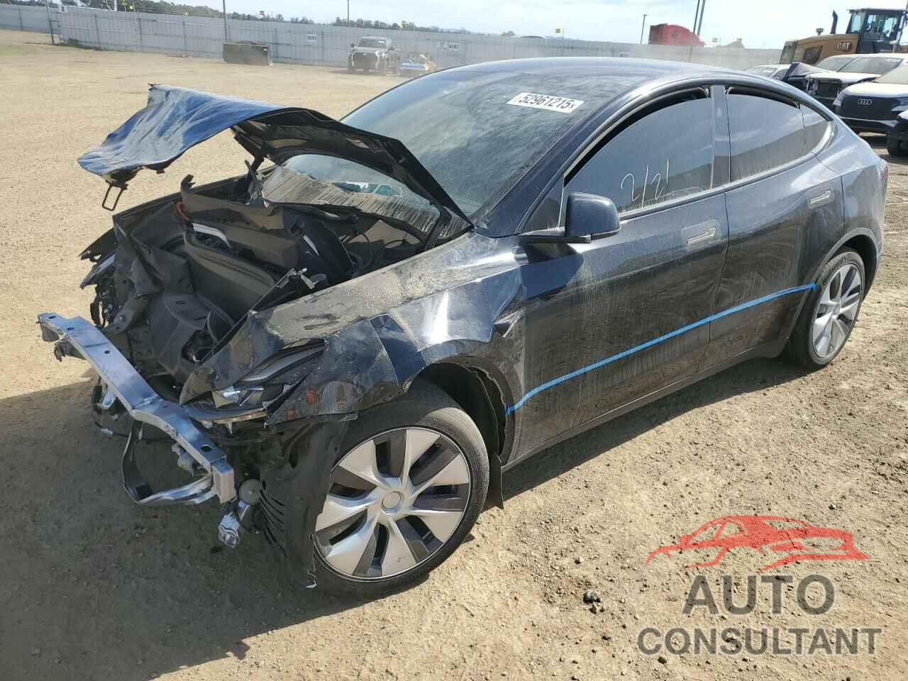 TESLA MODEL Y 2023 - 7SAYGDEE6PF910258