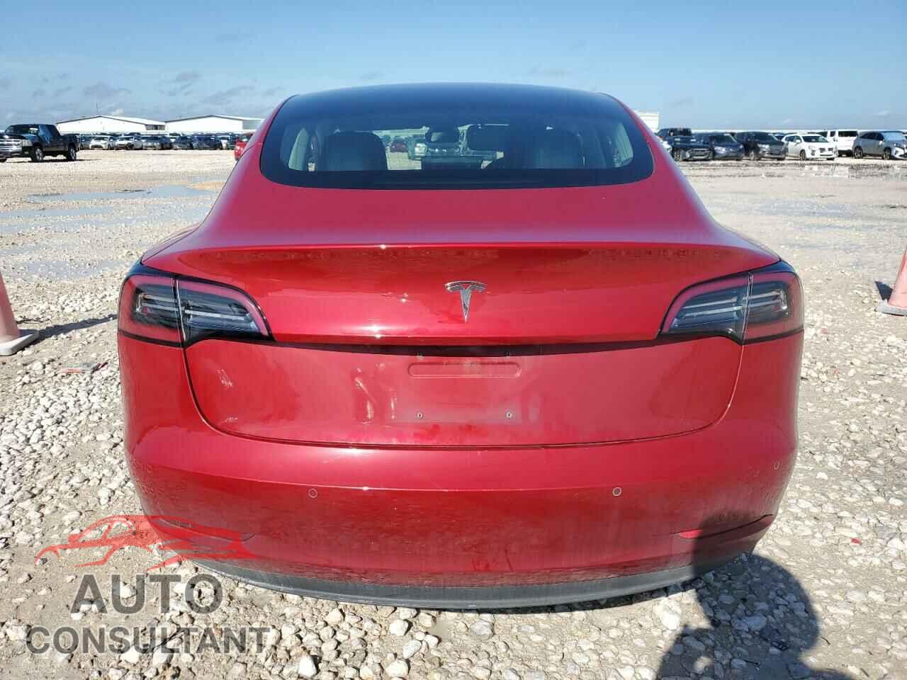 TESLA MODEL 3 2018 - 5YJ3E1EA0JF058425