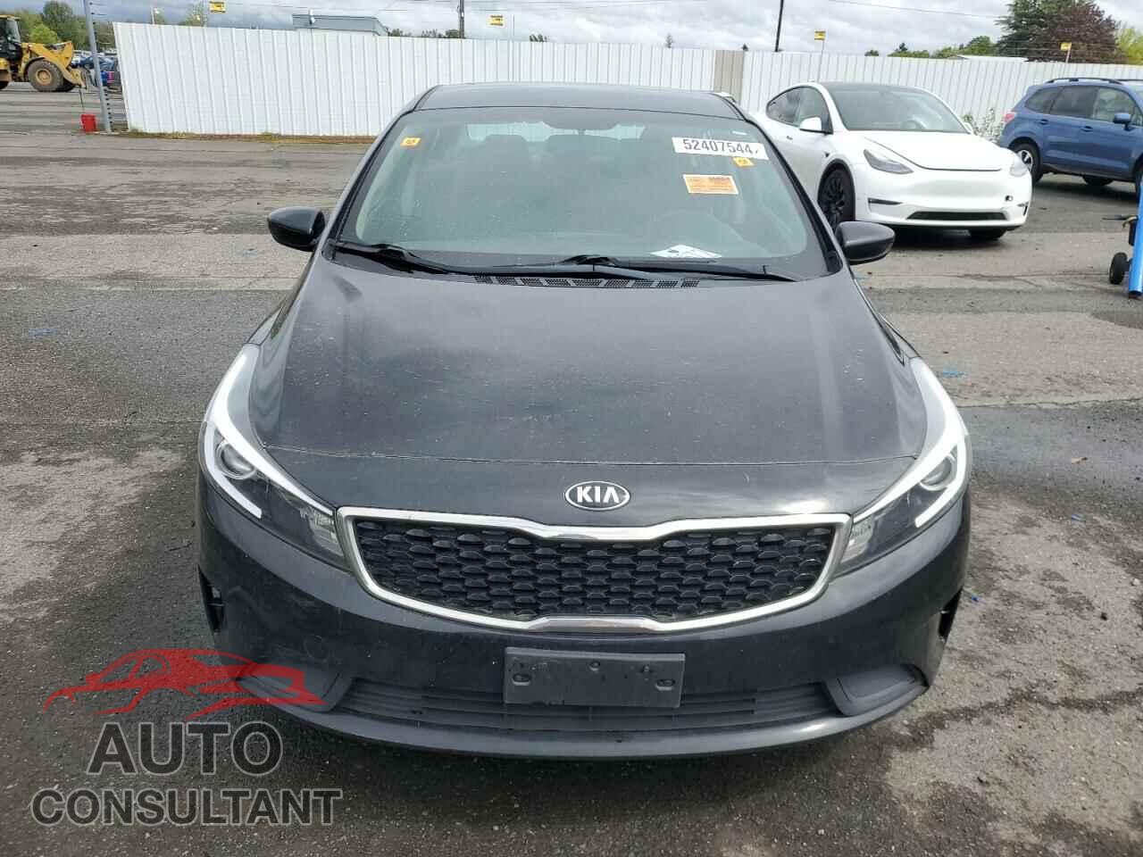 KIA FORTE 2017 - 3KPFK4A7XHE118227