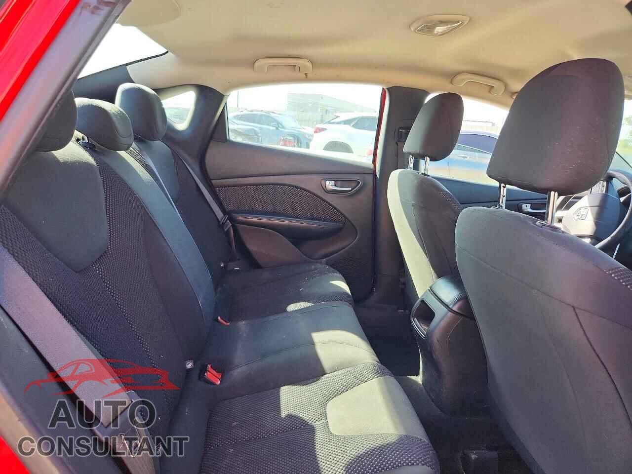 DODGE DART 2016 - 1C3CDFAA7GD752457