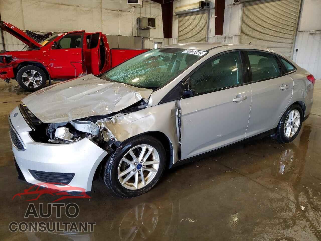 FORD FOCUS 2015 - 1FADP3FE8FL357733