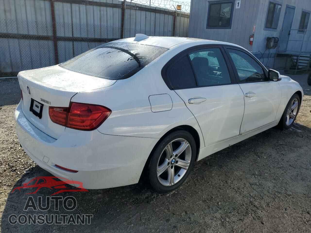 BMW 3 SERIES 2014 - WBA3A5C59EF604906