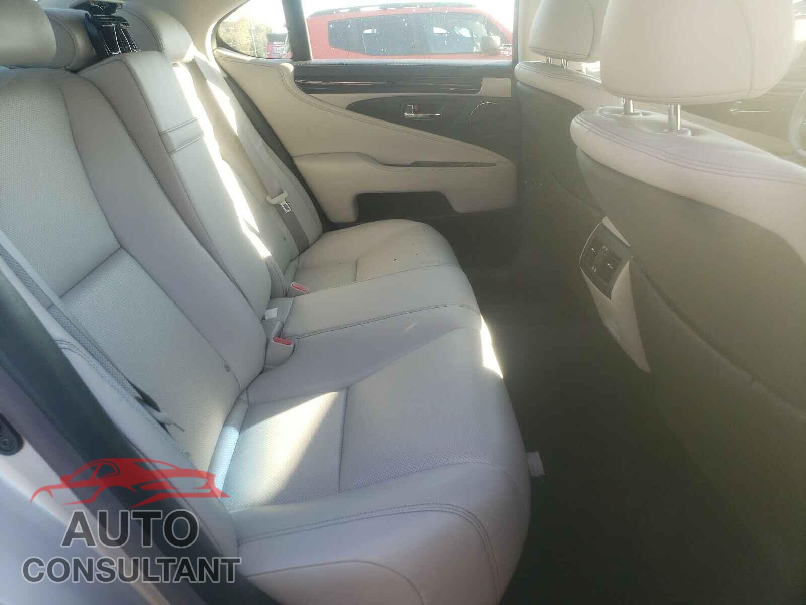 LEXUS LS460 2017 - JTHBL5EF5H5146174
