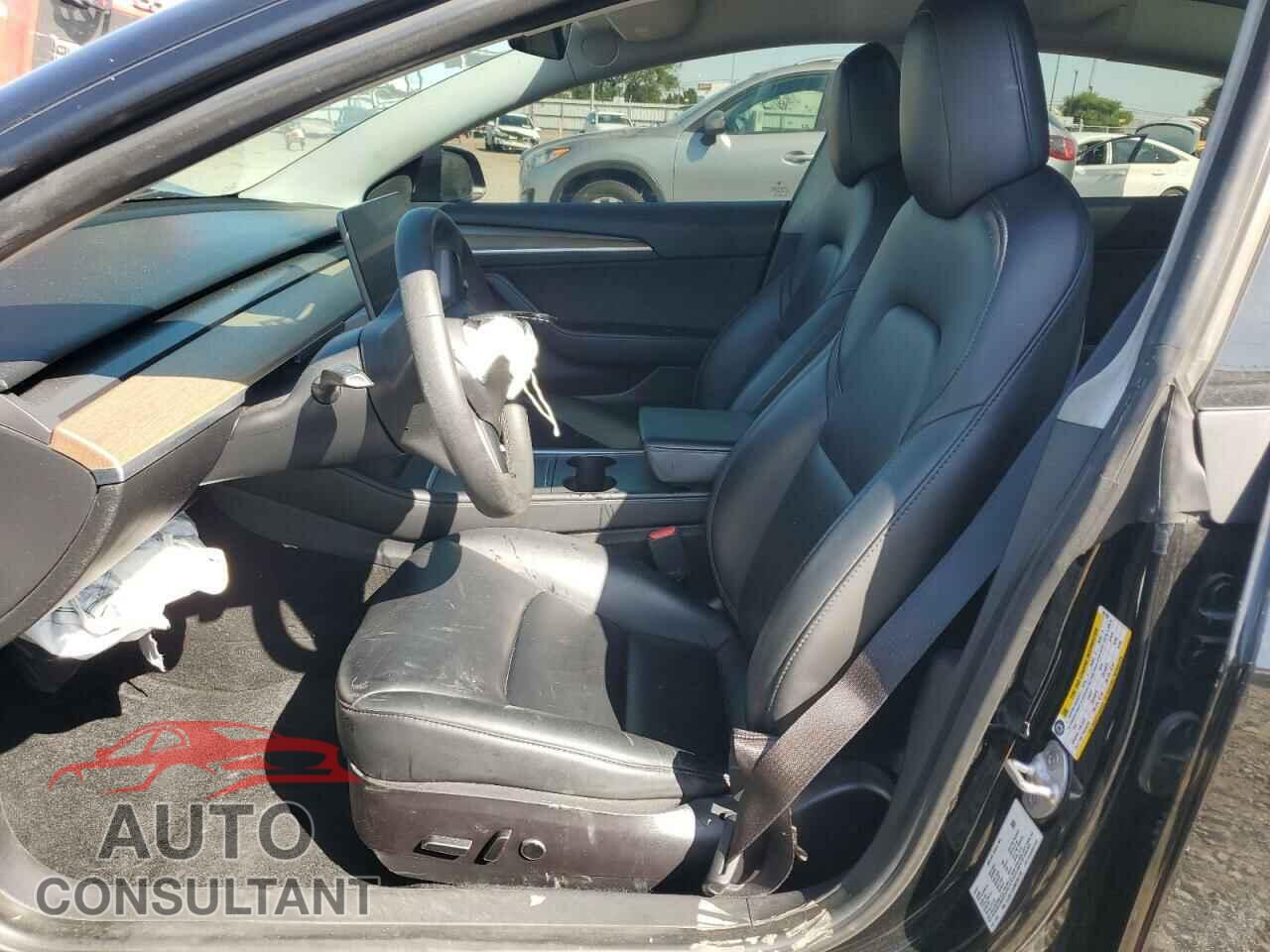 TESLA MODEL 3 2021 - 5YJ3E1EA6MF067702