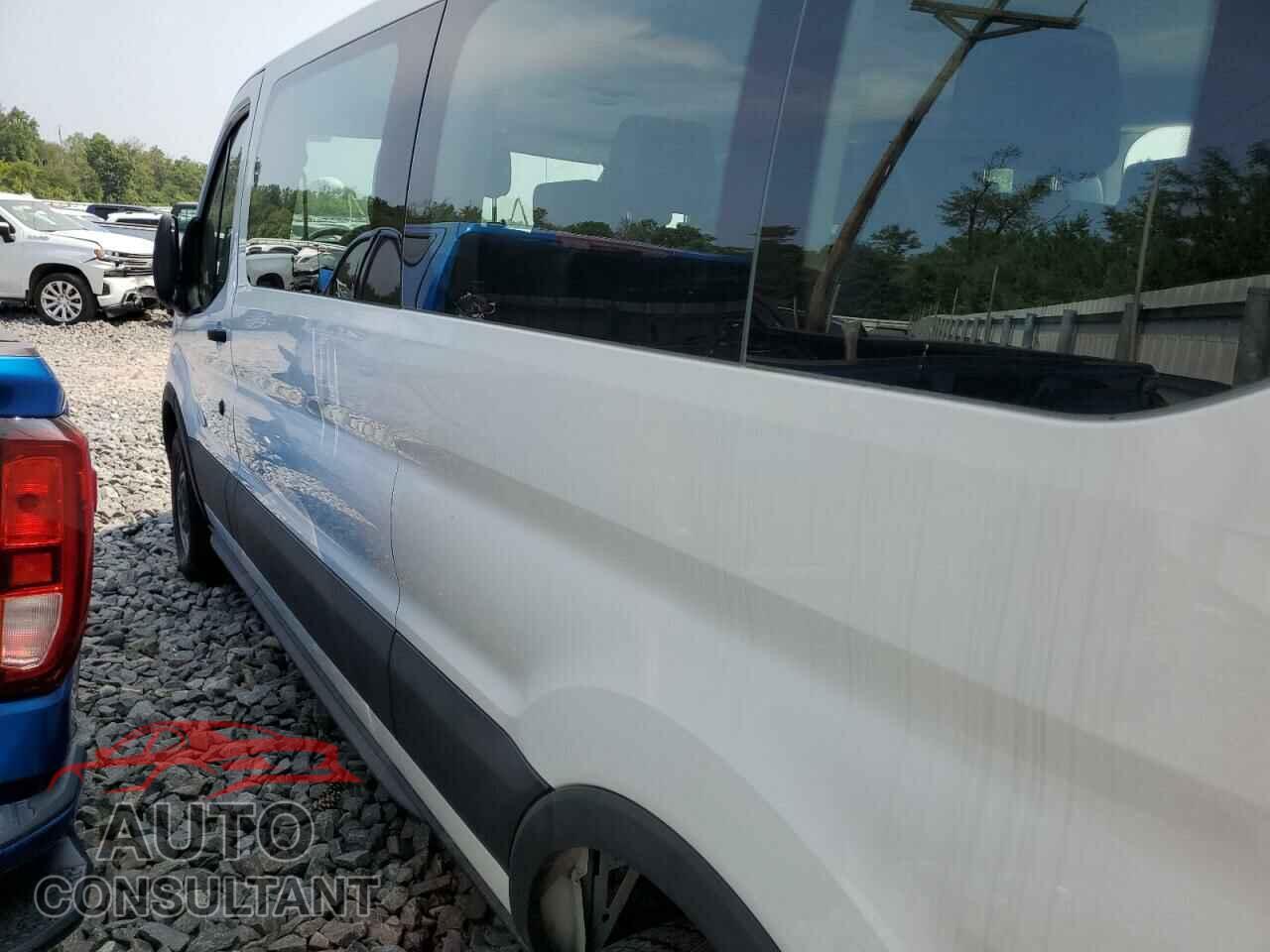 FORD TRANSIT 2023 - 1FBAX2Y85PKB44264