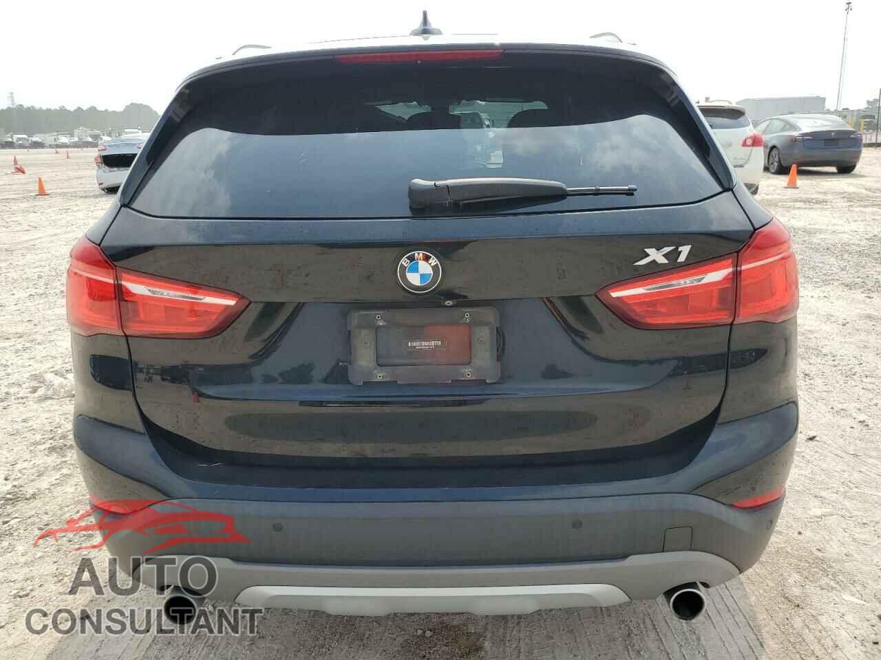 BMW X1 2017 - WBXHT3C38H5F83472