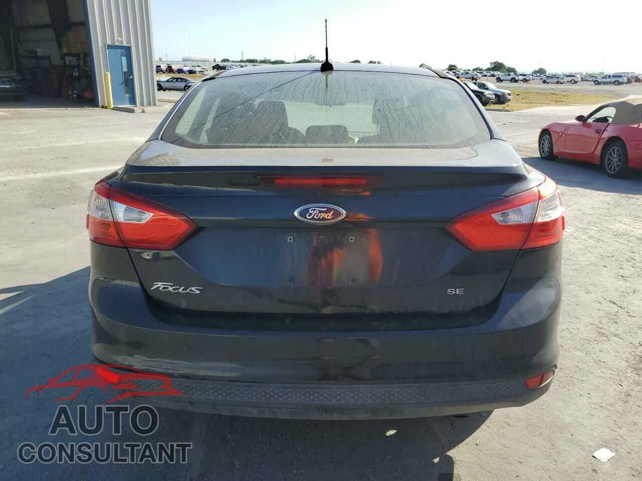 FORD FOCUS 2012 - 1FAHP3F27CL285121