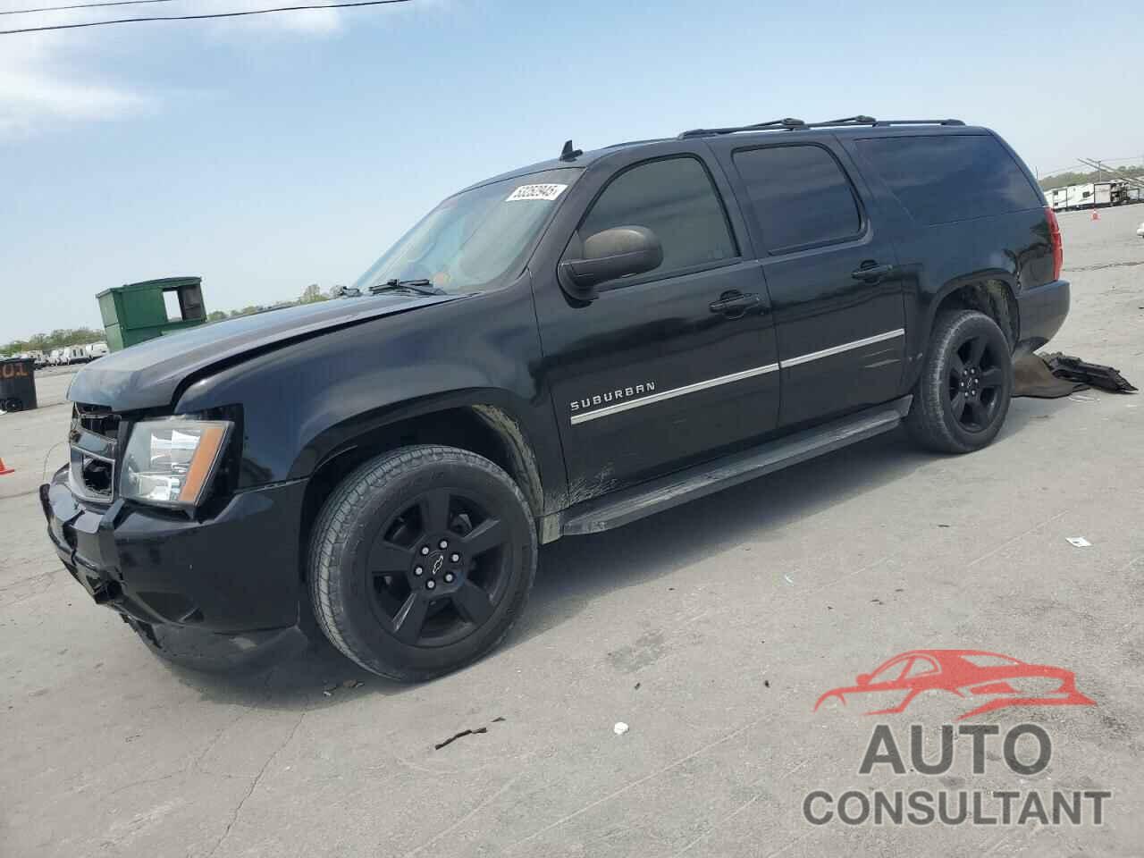 CHEVROLET SUBURBAN 2013 - 1GNSKKE75DR102519