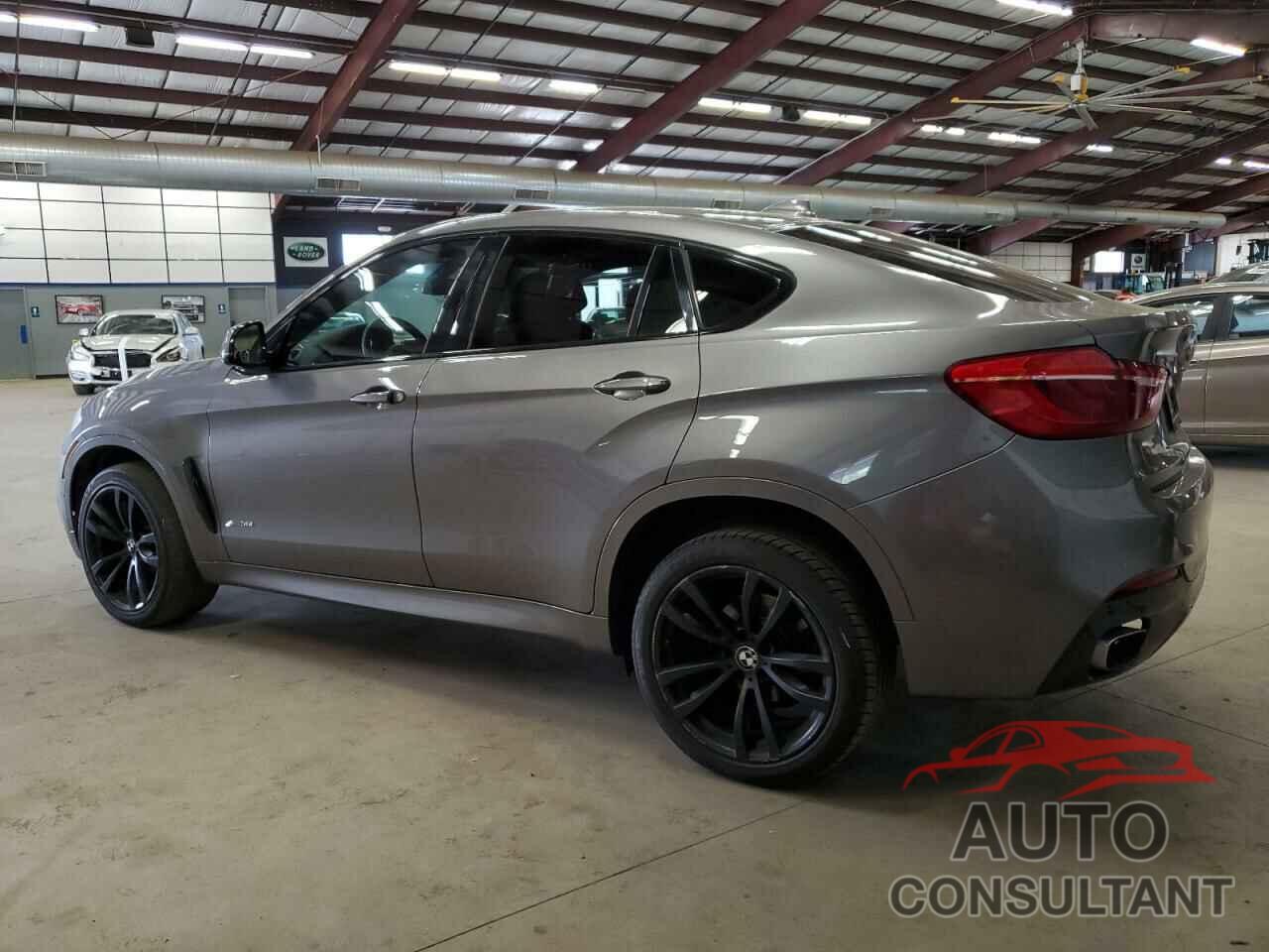 BMW X6 2018 - 5UXKU0C5XJ0G81131