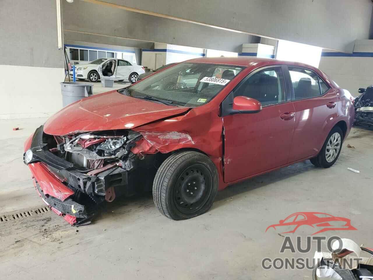 TOYOTA COROLLA 2018 - 5YFBURHE6JP815795