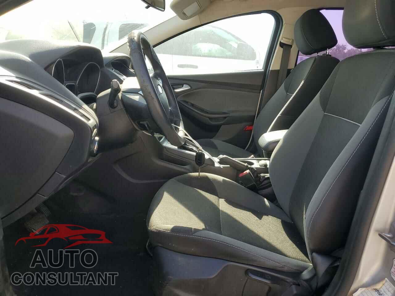 FORD FOCUS 2014 - 1FADP3F28EL333890