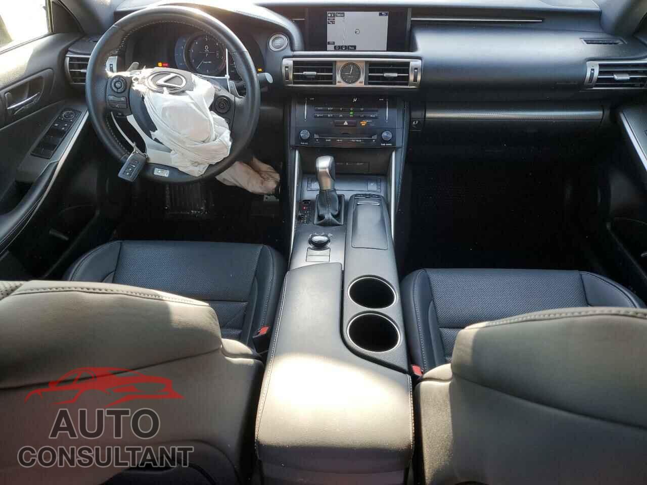 LEXUS IS 2014 - JTHBE1D21E5003719