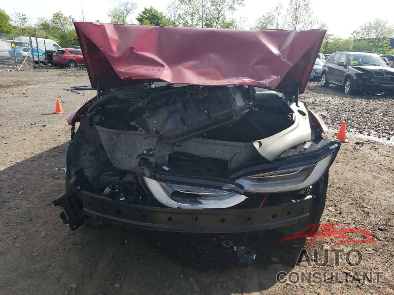 TESLA MODEL X 2017 - 5YJXCDE24HF070881